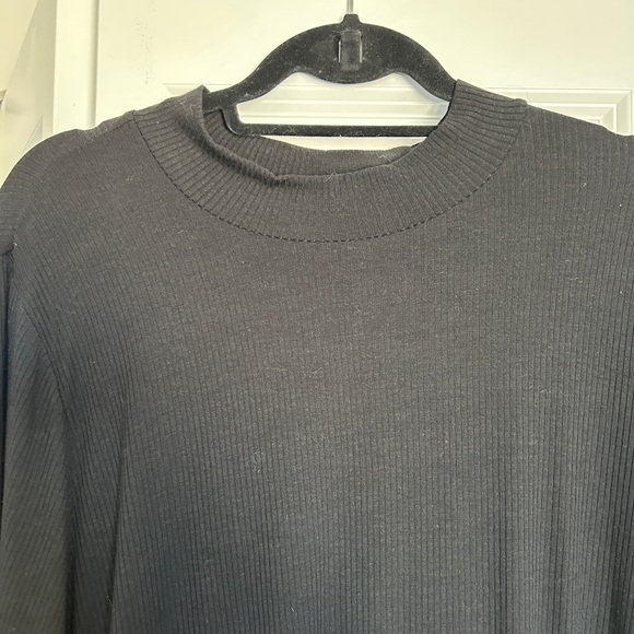 Torrid Deep Black Ribbed Top - Picture 3 of 4